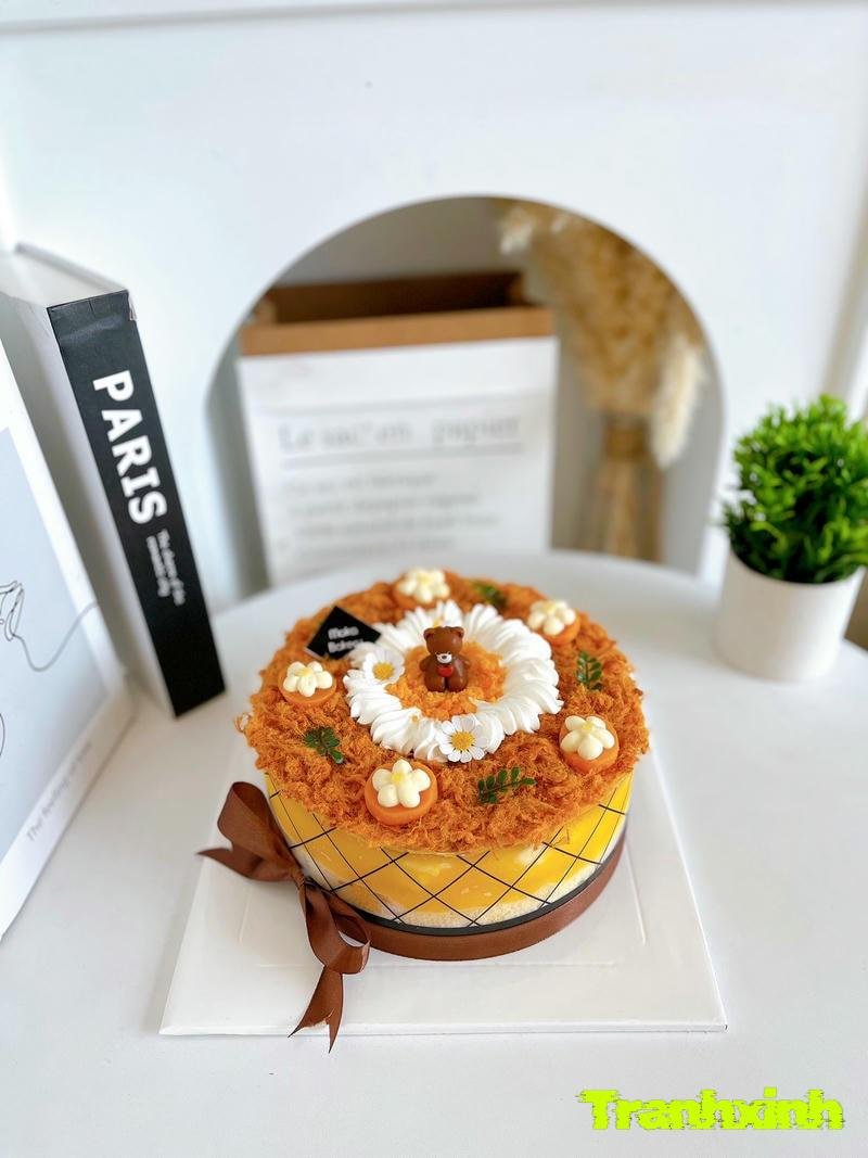 ảnh bánh bông lan trứng muối trang trí