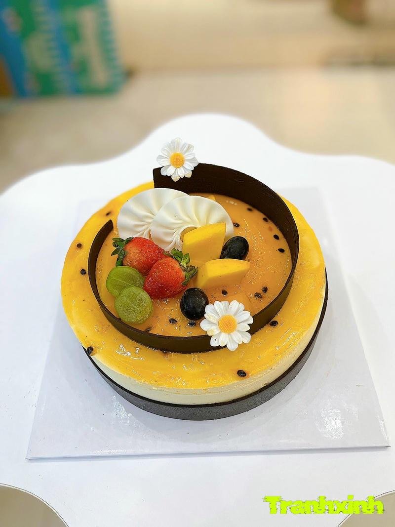 ảnh bánh mousse chanh dây trang trí