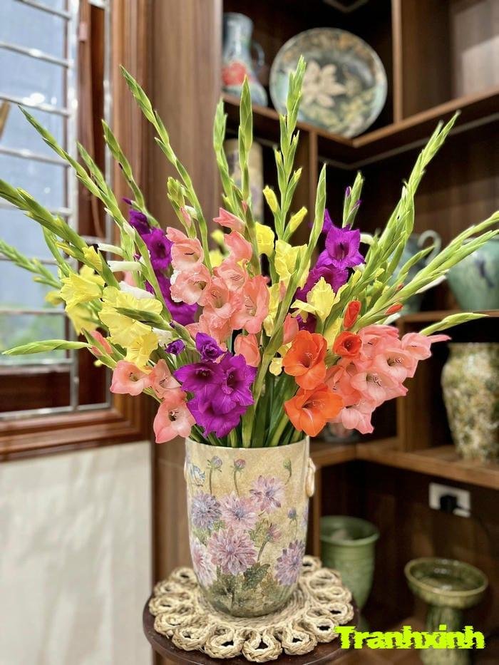 ảnh bình hoa cho văn phòng