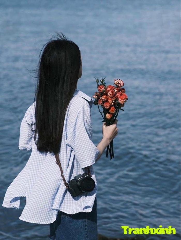 ảnh hoa buồn và sự chia ly