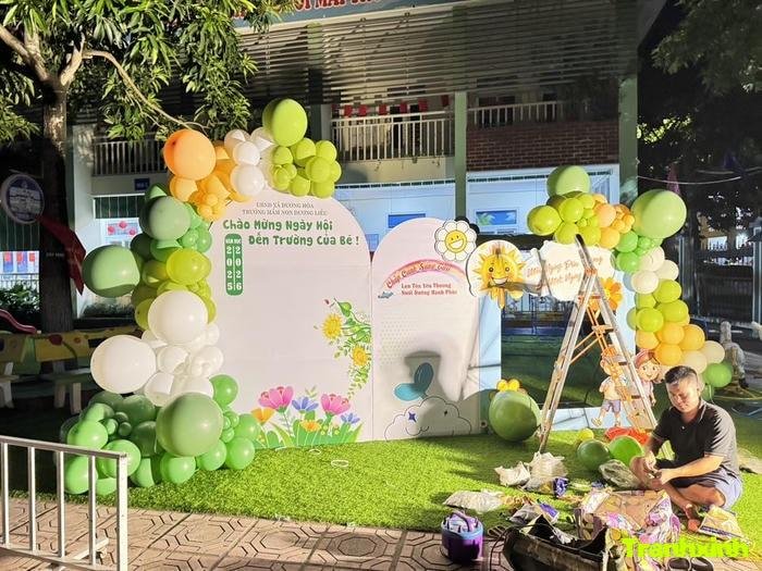 trang trí background với màu sắc