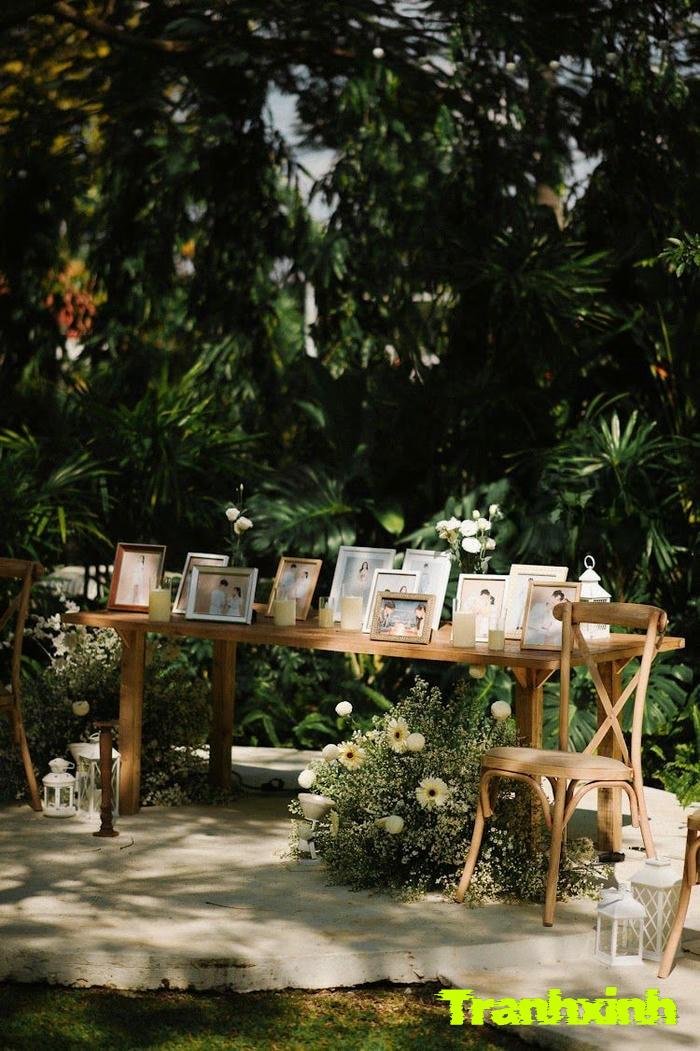 trang trí bàn ảnh cưới cho lễ đính hôn