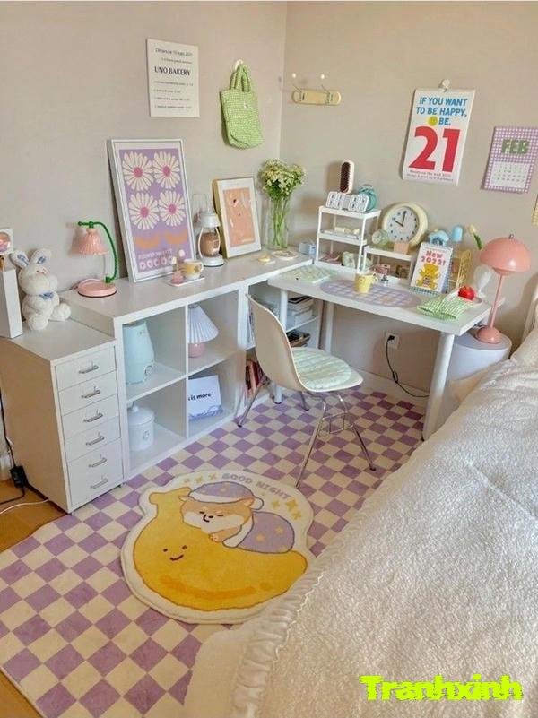 trang trí bàn học tím