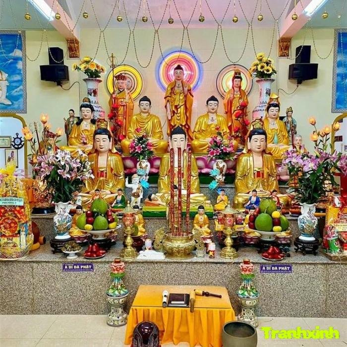 trang trí bàn thờ tượng phật