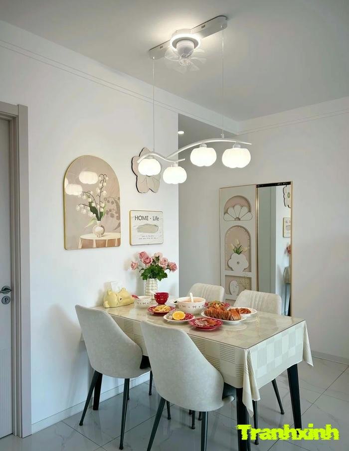 trang trí bàn tiệc đơn giản mà đẹp