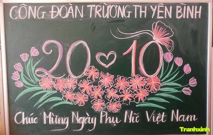trang trí bảng 20 10 bằng hoa