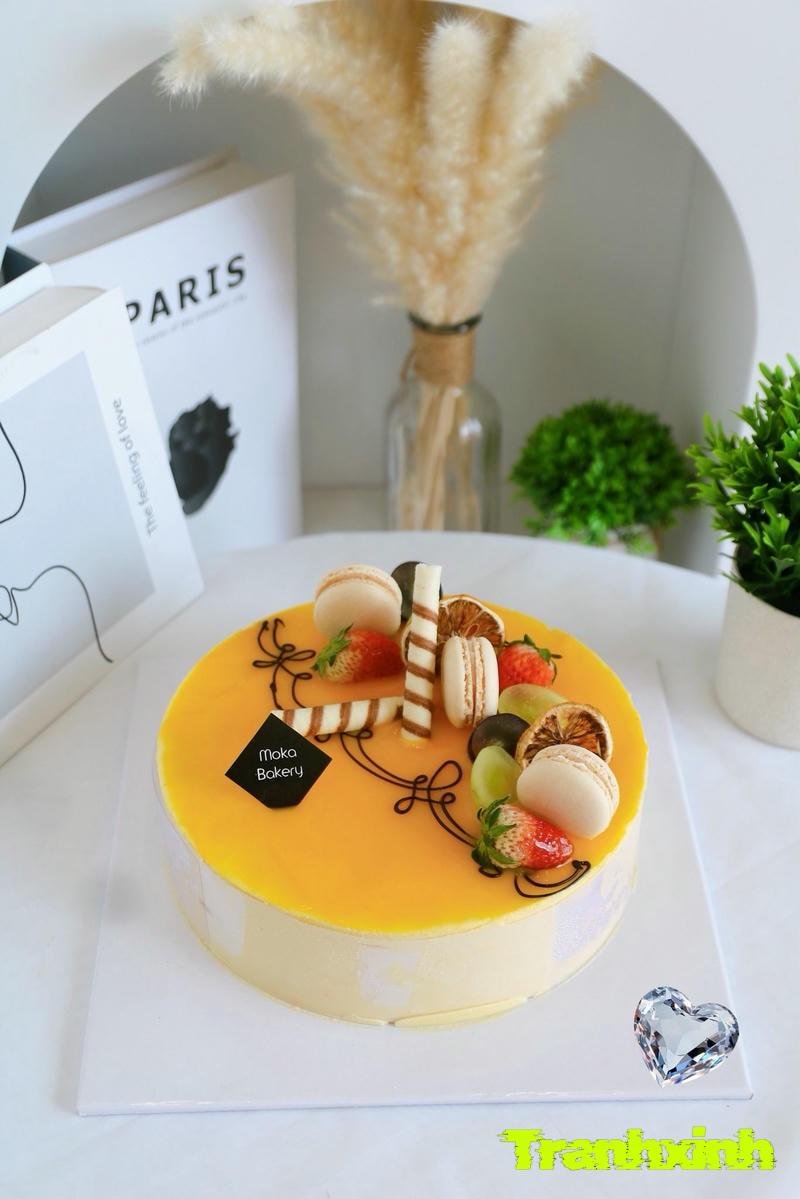 trang trí bánh mousse chanh dây với socola