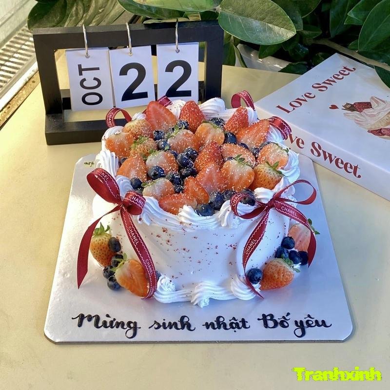 trang trí bánh sinh nhật cho bé gái