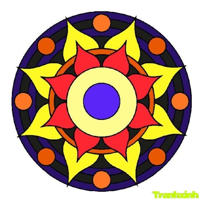 Trang trí hình tròn phong cách sang trọng