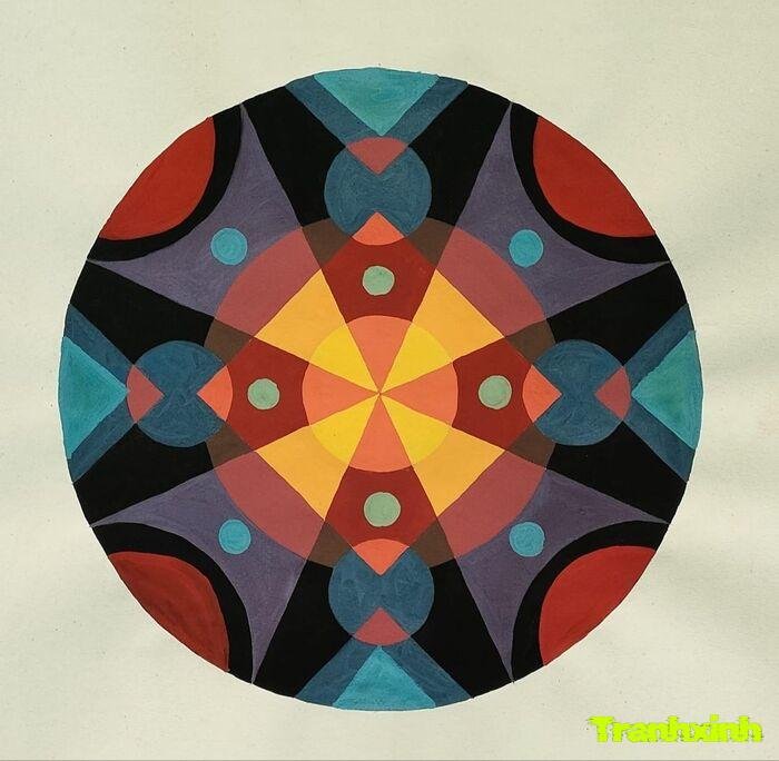 Trang trí hình tròn thiết kế tinh xảo