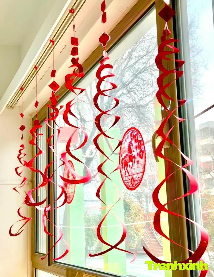 cách trang trí cửa kính tết