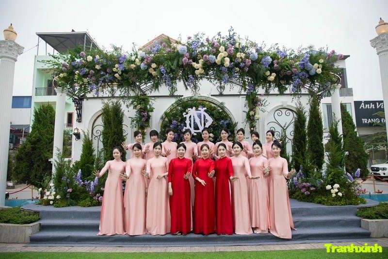 cổng cưới ngoài trời