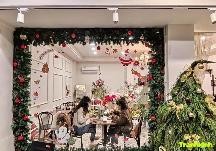 cửa sổ giả trang trí