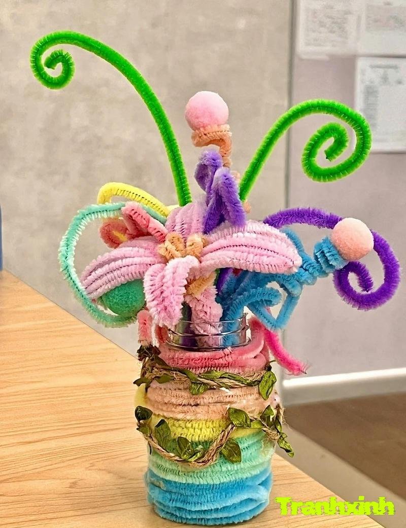 hinh ảnh trang trí chai nhựa