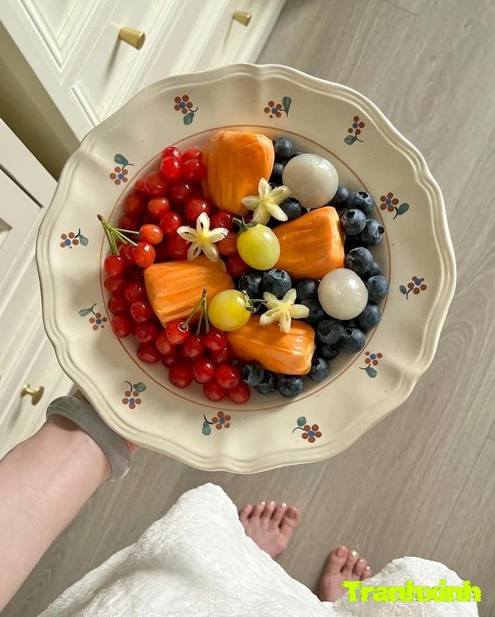 hinh anh trang trí dĩa trái cây đơn giản