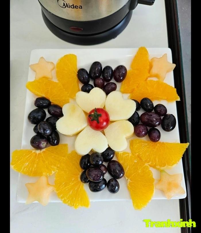 hình trang trí dĩa trái cây đơn giản