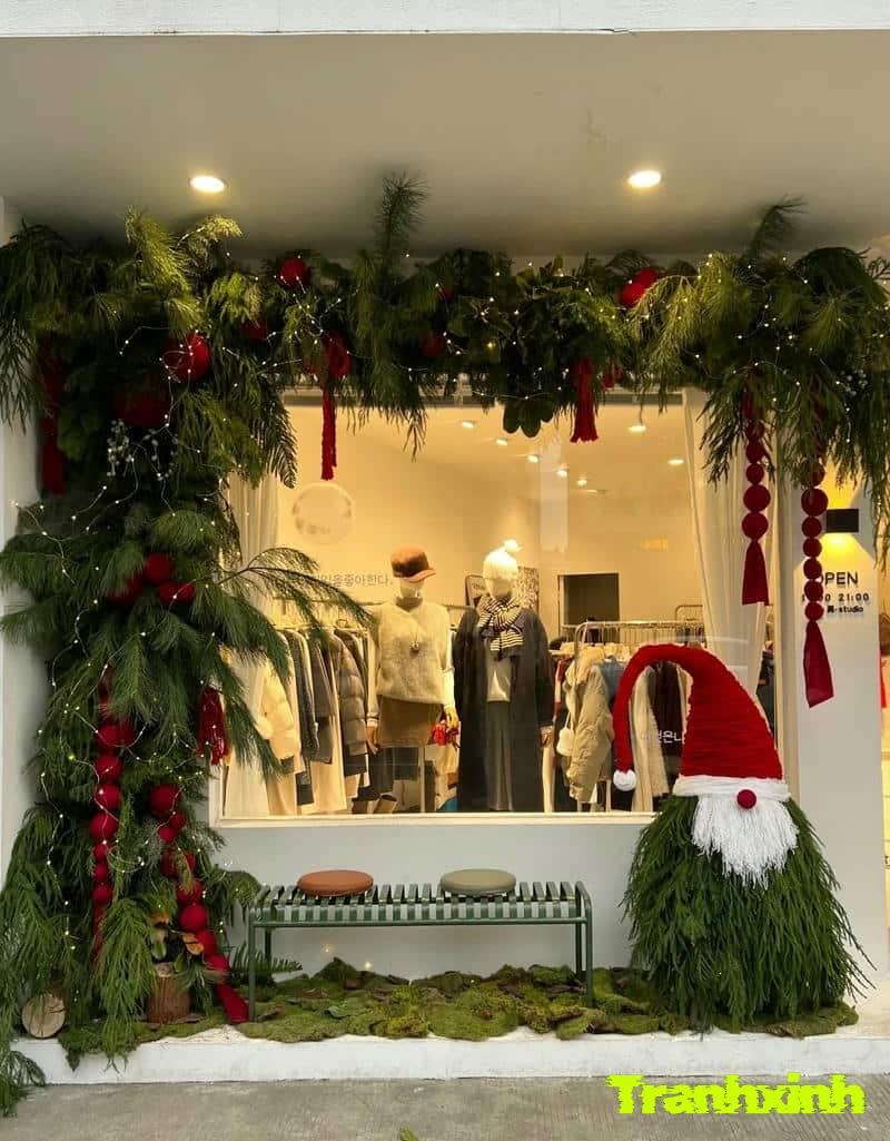 mẫu trang trí noel cửa kính