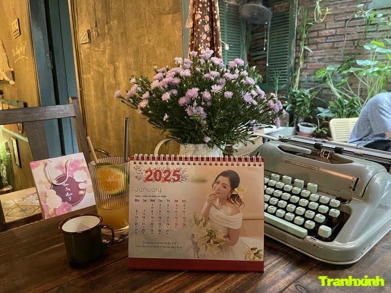 mĩ thuật 7 trang trí bìa lịch treo tường