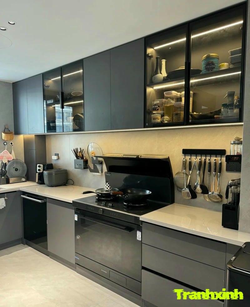 trang trí bếp đen