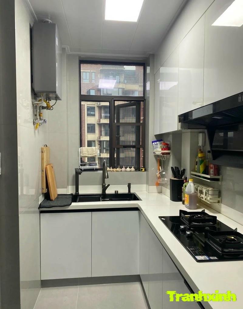 trang trí bếp sáng