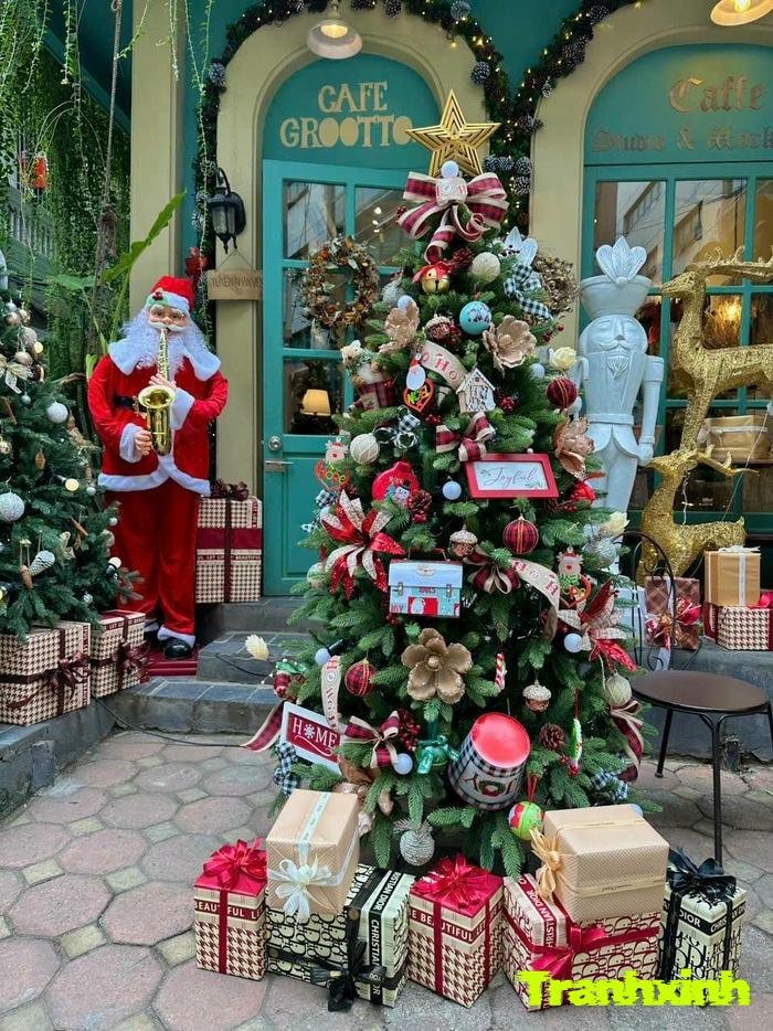 trang trí cây thông noel hd