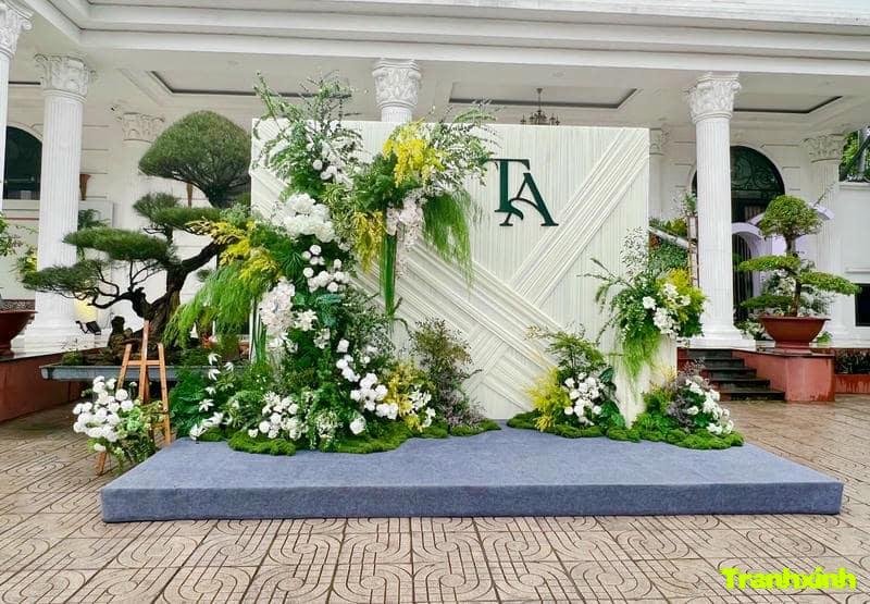 trang trí cổng cưới cho cặp đôi