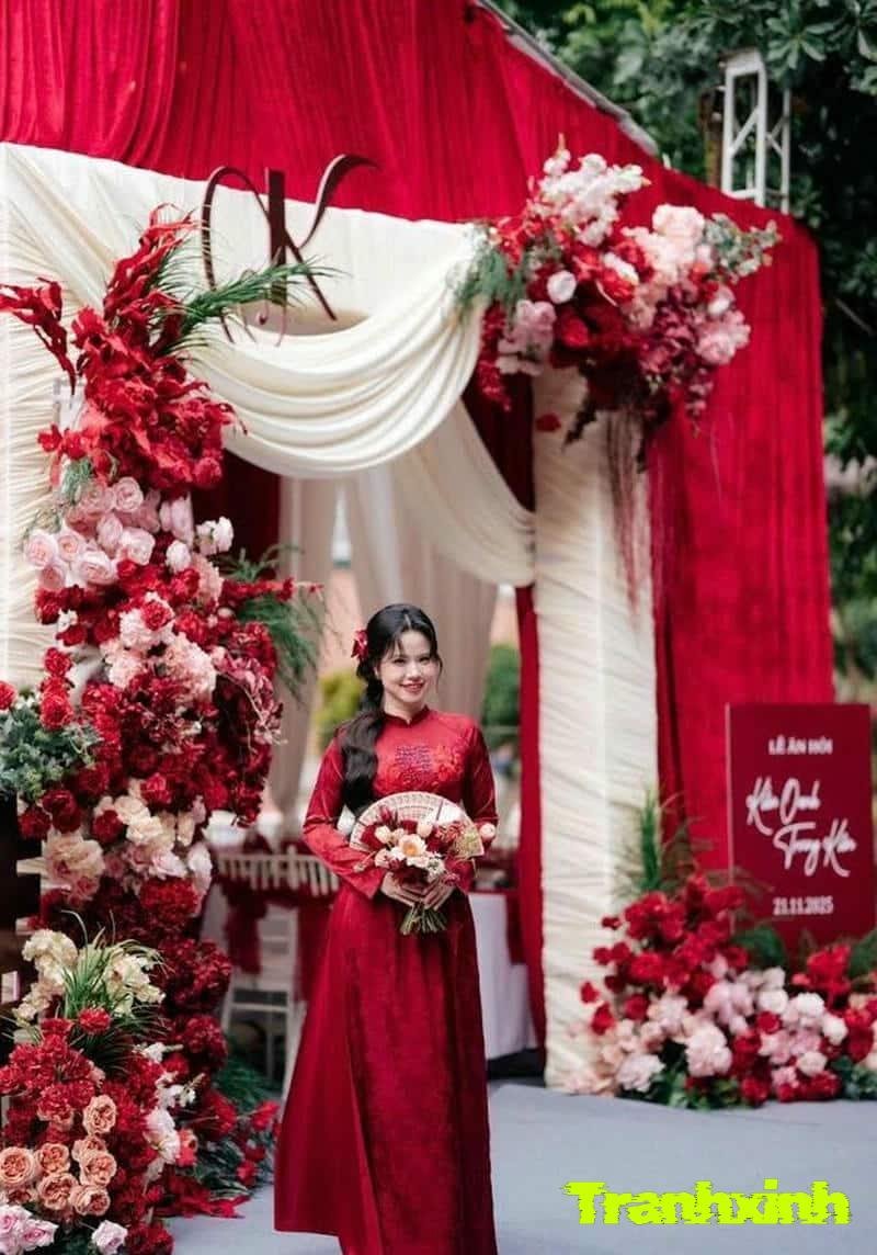 trang trí cổng cưới đơn giản