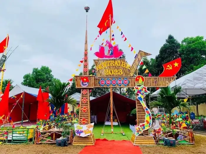 trang trí cổng trại hè đẹp