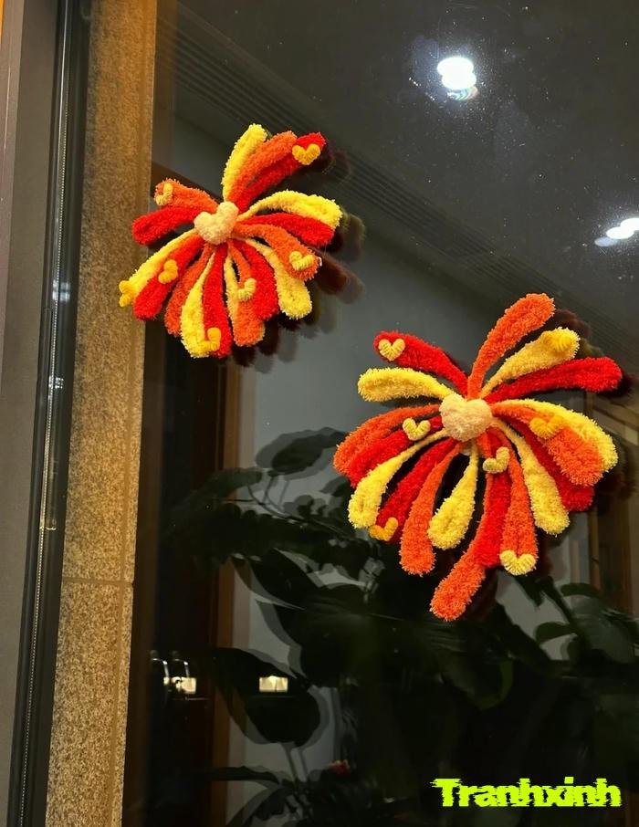 trang trí cửa kính tết