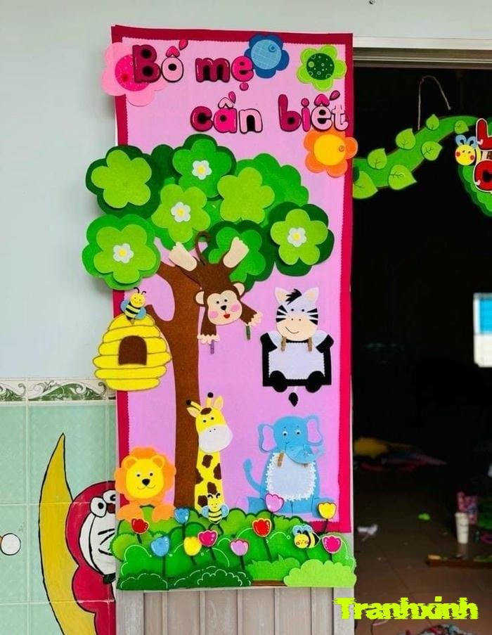 trang trí cửa lớp mầm non ảnh sở thú