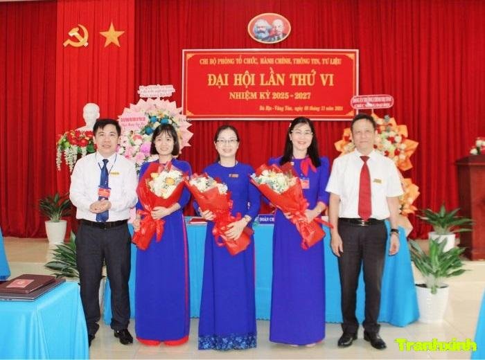 trang trí đại hội chi bộ đẹp nhất