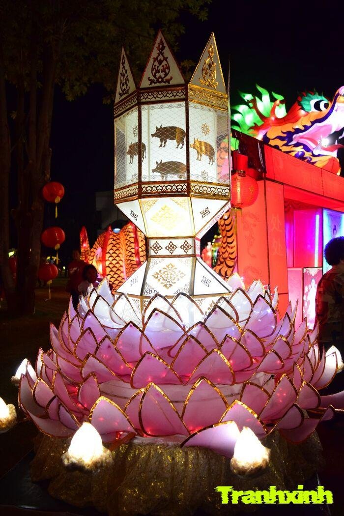 trang trí đèn ông sao phong cách cổ truyền