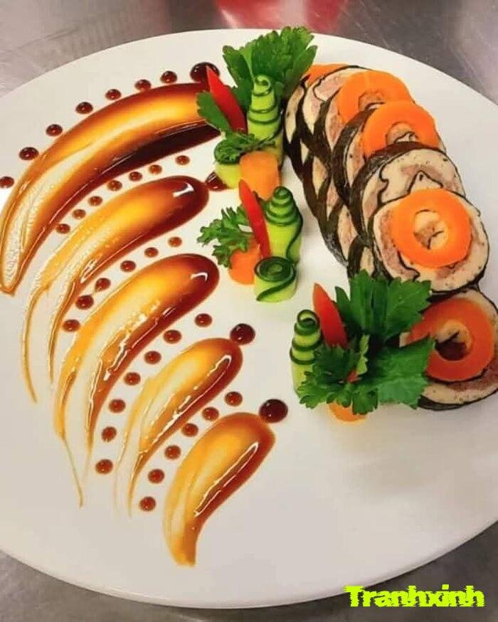 trang trí đĩa thức ăn đẹp mắt