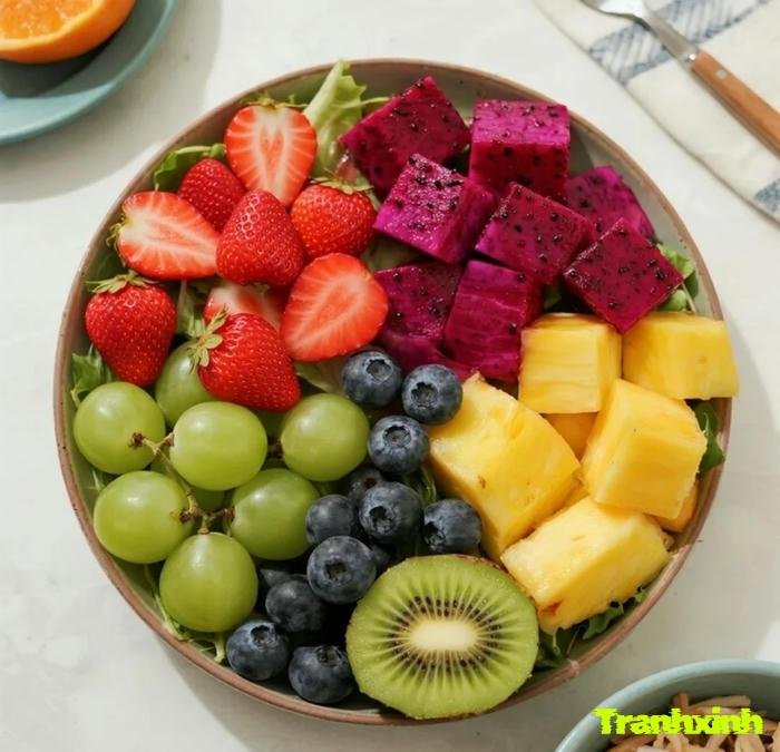 trang trí dĩa trái cây đơn giản nhiều loài quả