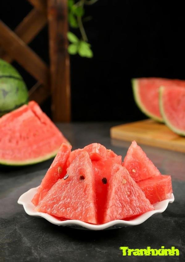 trang trí dưa hấu đơn giản