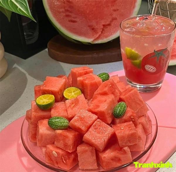 trang trí dưa hấu vuông
