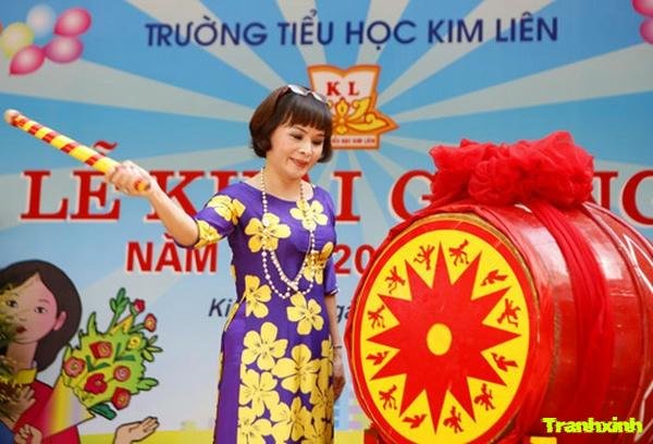 trang trí dùi trống khai giảng 2026