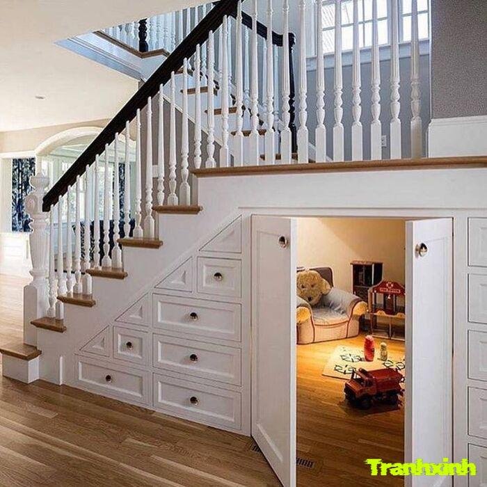 trang trí gầm cầu thang chung cư