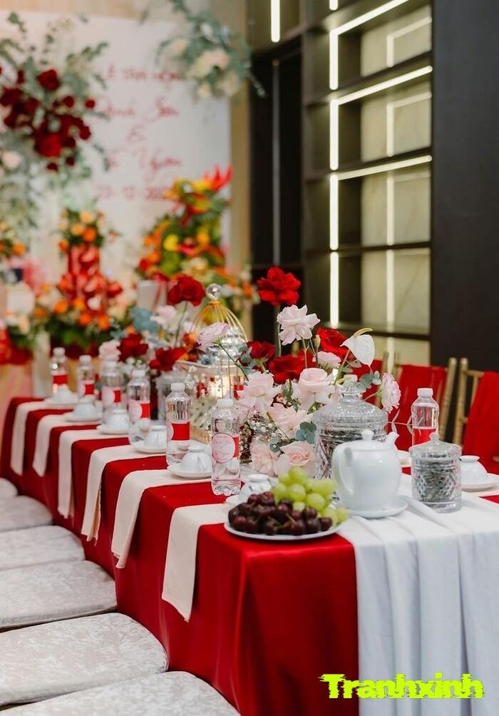 trang trí gia tiên truyền thống