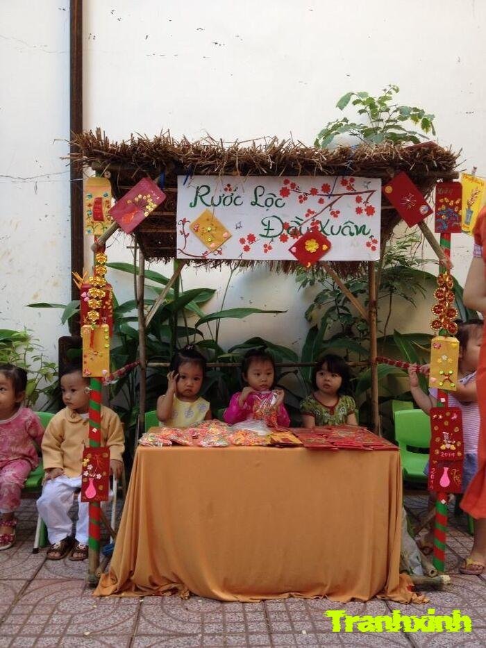 trang trí gian hàng thủ công