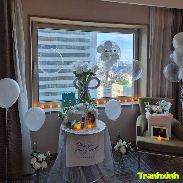 trang trí giường cưới tone trắng romantic