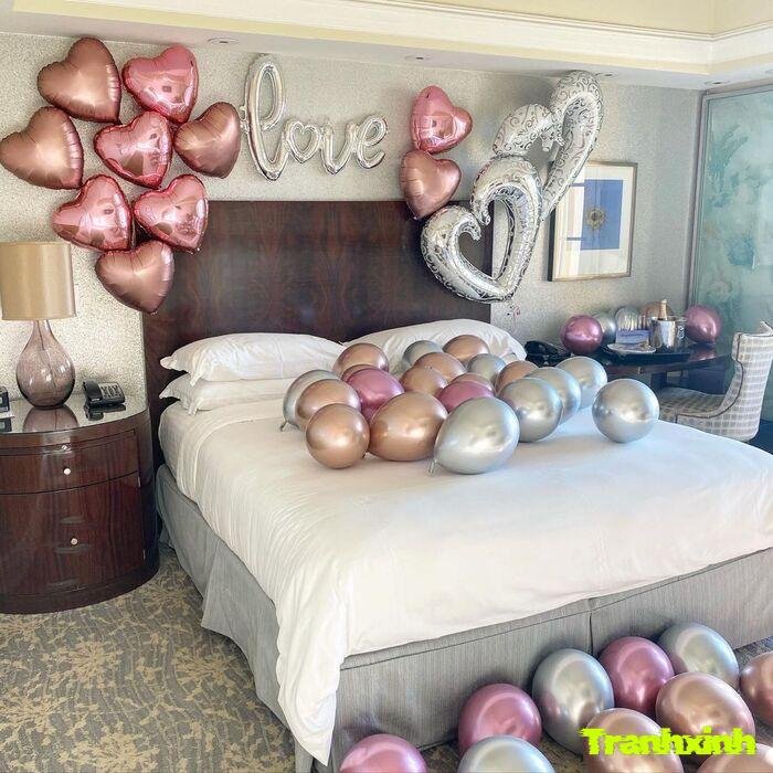 trang trí giường cưới