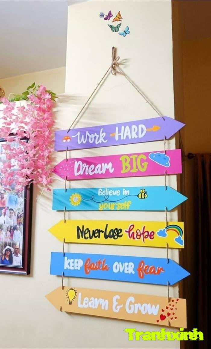 trang trí góc tối giản