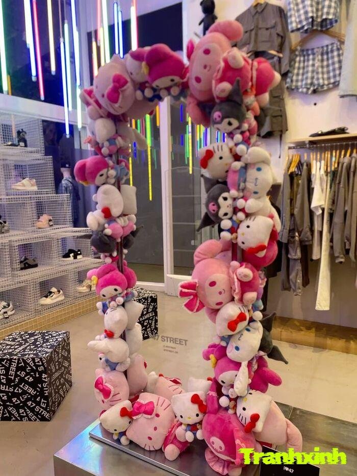 trang trí gương bàn trang điểm