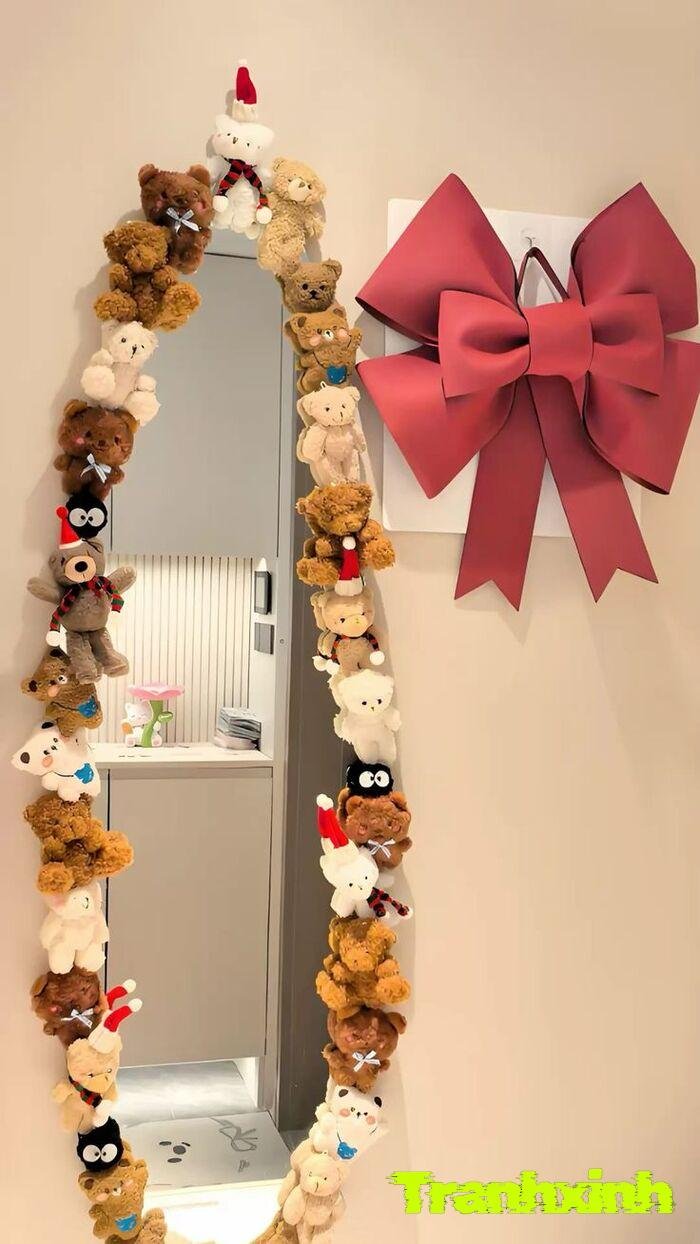 trang trí gương hình vuông