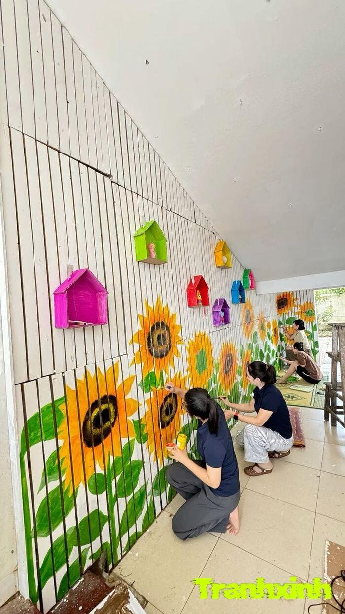 trang trí hành lang mầm non bằng giấy