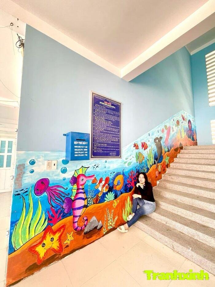 trang trí hành lang mầm non tiết kiệm