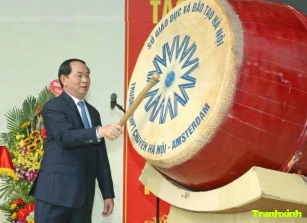 trang trí trống trường ngày khai giảng